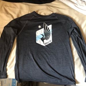 Minnesota United athletic shirt